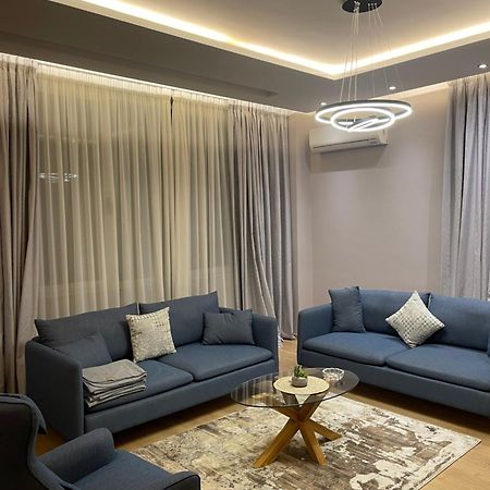 Lux Apartment Tirana Eksteriør billede