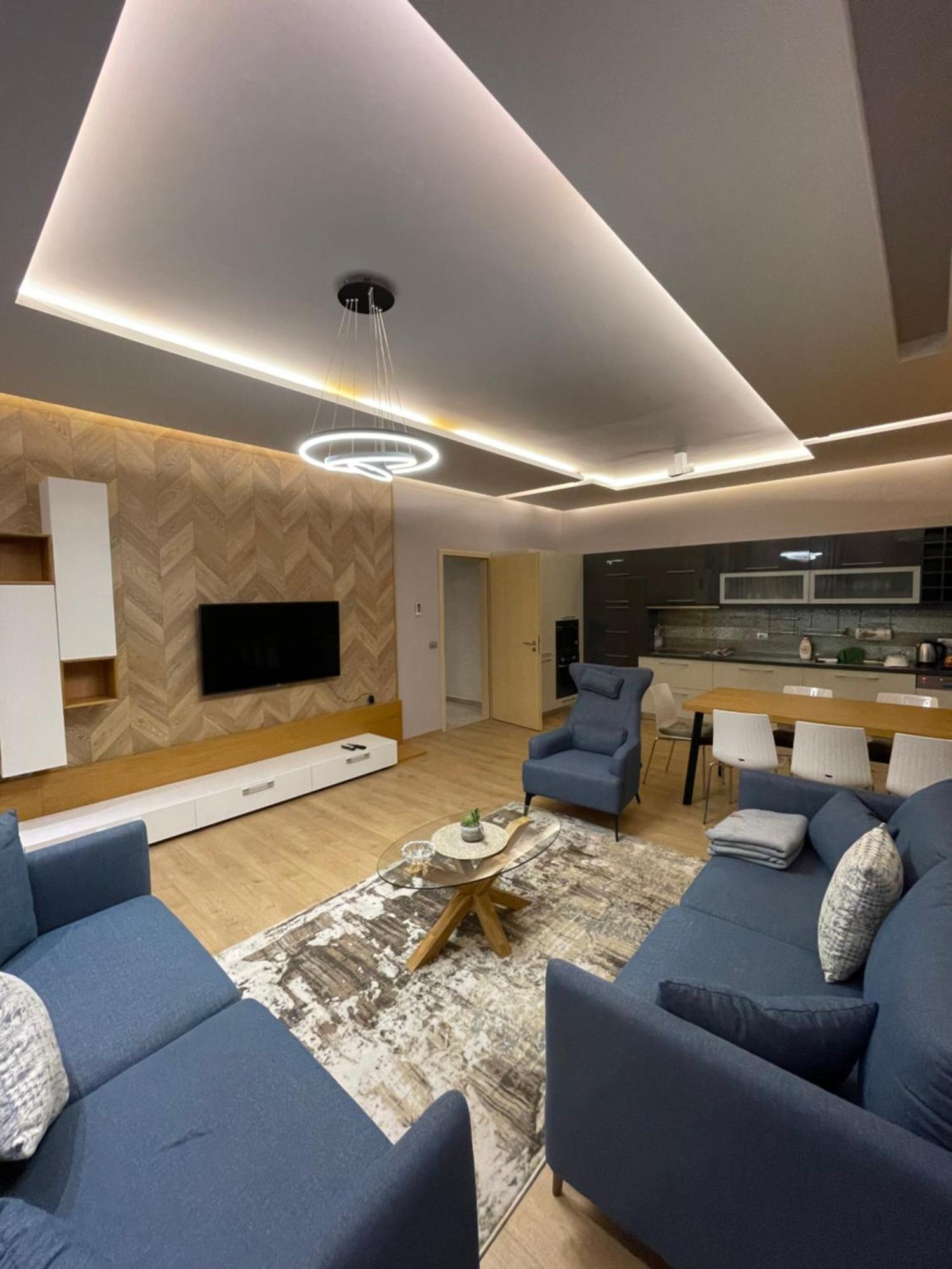 Lux Apartment Tirana Eksteriør billede